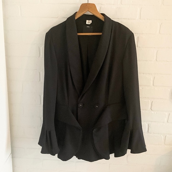 C/meo Collective Blazer Ruffled Goth Statement Pockets Flare sleeve Tuxedo Sz L - Picture 2 of 14